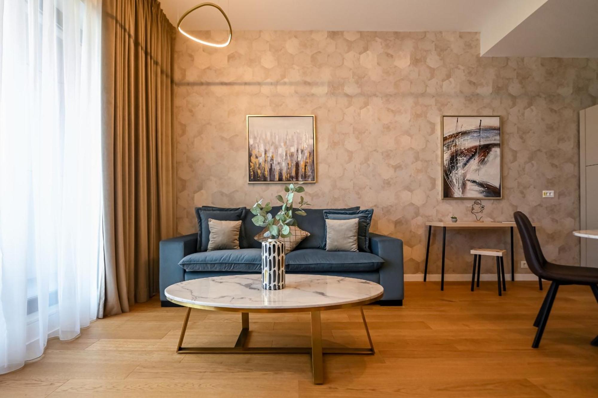 One Verdi Park Exclusive Apartments - Panoramic View & Private Parking ブカレスト 部屋 写真