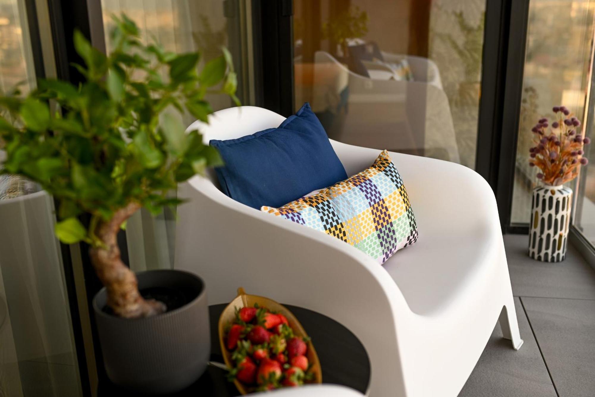 One Verdi Park Exclusive Apartments - Panoramic View & Private Parking ブカレスト 部屋 写真