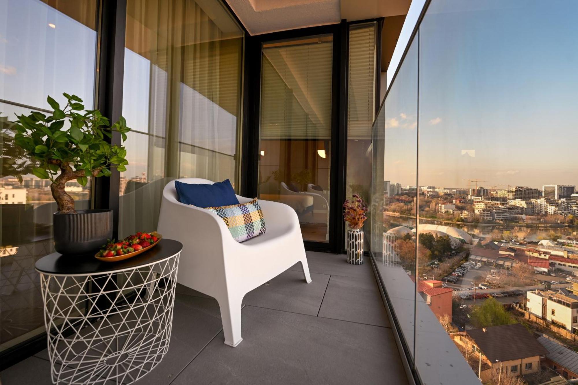 One Verdi Park Exclusive Apartments - Panoramic View & Private Parking ブカレスト 部屋 写真