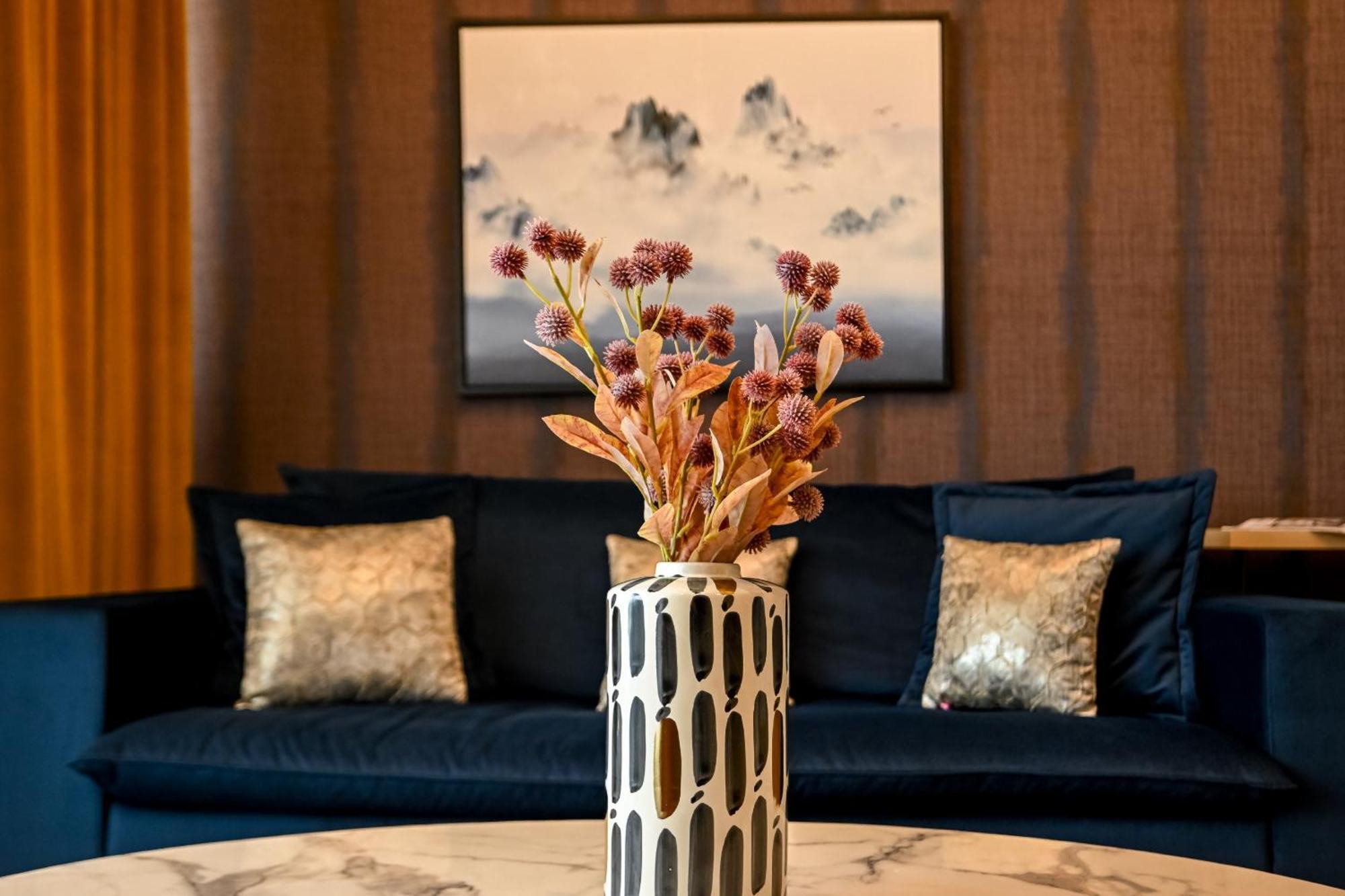 One Verdi Park Exclusive Apartments - Panoramic View & Private Parking ブカレスト 部屋 写真